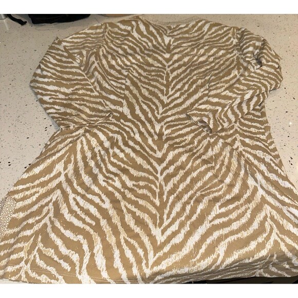 J.M Laughlin tiger striped tan top - Picture 4 of 4